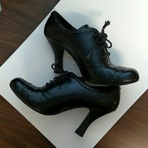 Victorian gothic designer Oxford boots